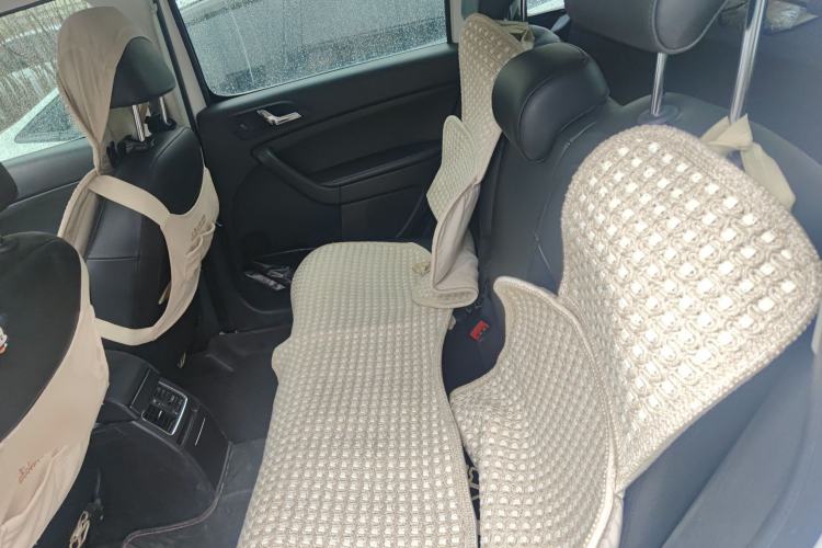 Used Skoda Yeti 2014 1.4 TSI DSG Polar Edition Left Rear Seat