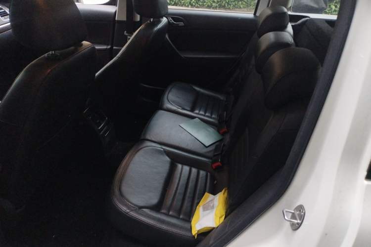 Used Skoda Yeti 2014 1.8TSI DSG All-Wheel Drive Edition Left Rear Seat