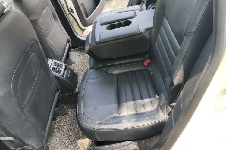 Used Skoda Yeti 2014 1.4TSI Manual Polar Edition Left Rear Seat