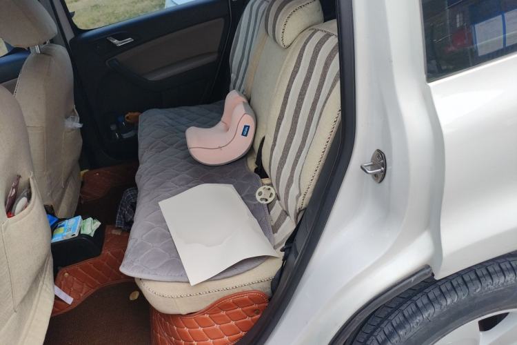 Used Skoda Yeti 2014 1.4TSI Manual Explore Edition Left Rear Seat