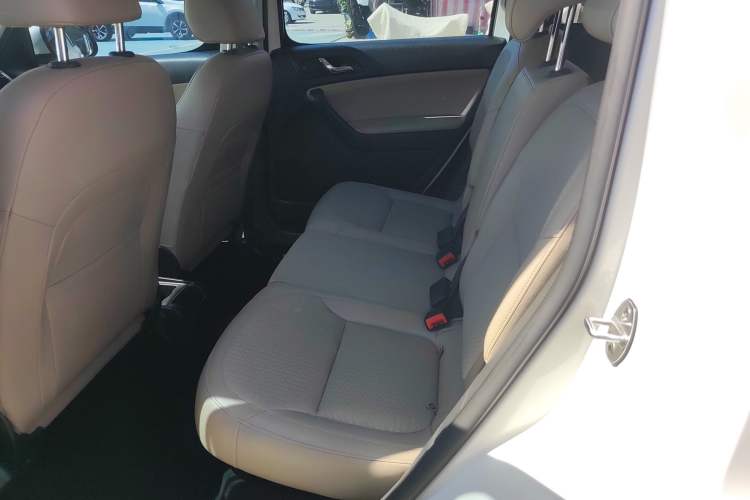 Used Skoda Yeti 2014 1.6L Manual Colorful Edition Left Rear Seat