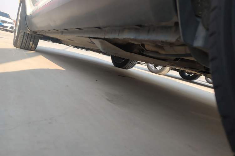 Used Skoda Yeti 2014 1.4 TSI DSG Polar Edition Left Side Sill