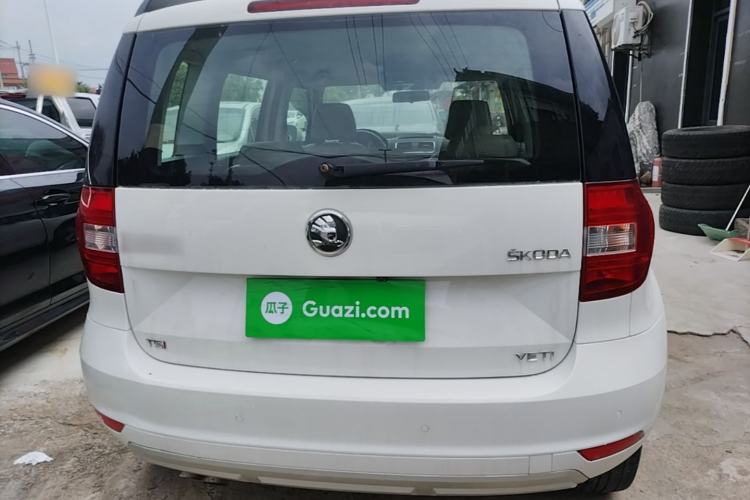 Used Skoda Yeti 2014 1.4TSI DSG Vibrant Edition Rear