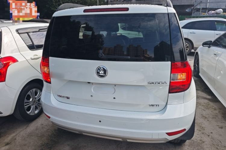 Used Skoda Yeti 2014 1.4TSI DSG Vibrant Edition Rear