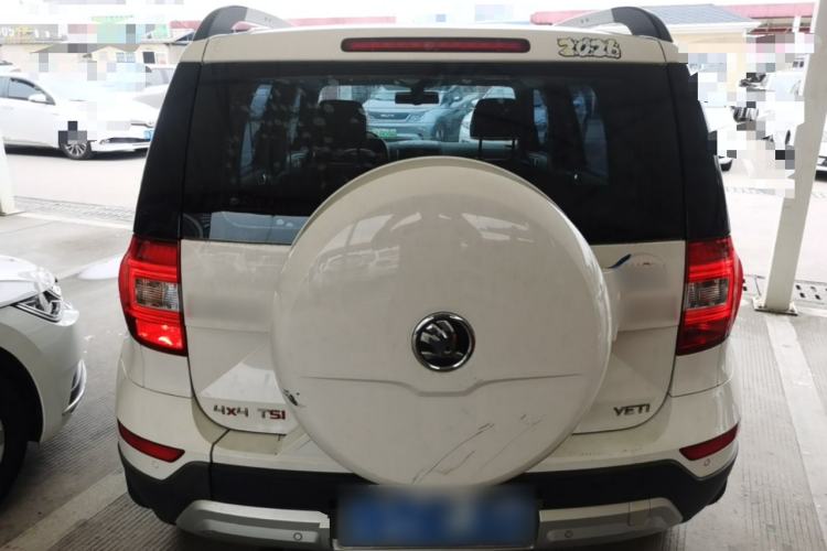 Used Skoda Yeti 2014 1.8TSI DSG All-Wheel Drive Edition Rear