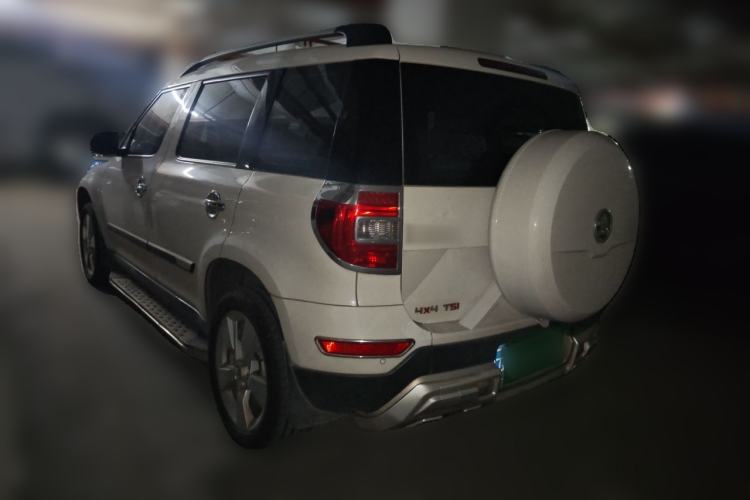 Used Skoda Yeti 2014 1.8TSI DSG Polar Edition Rear Left 45 Deg