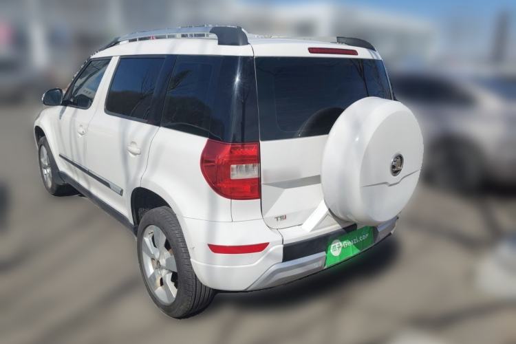Used Skoda Yeti 2014 1.4 TSI DSG Polar Edition Rear Left 45 Deg