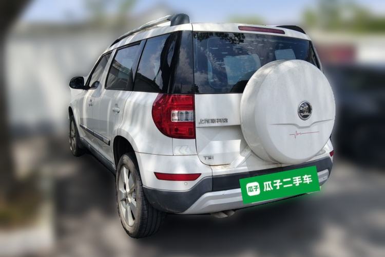 Used Skoda Yeti 2014 1.4TSI Manual Polar Edition Rear Left 45 Deg