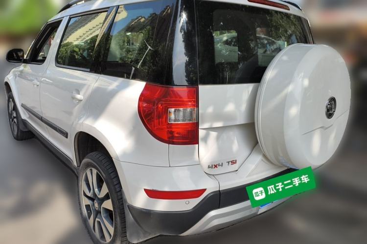Used Skoda Yeti 2014 1.8TSI DSG All-Wheel Drive Edition Rear Left 45 Deg