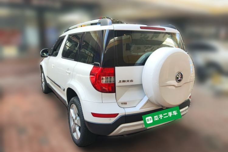 Used Skoda Yeti 2014 1.4 TSI DSG Polar Edition Rear Left 45 Deg