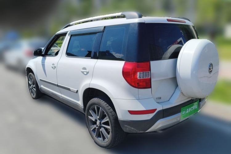 Used Skoda Yeti 2014 1.4TSI DSG All-Wheel Drive Version Rear Left 45 Deg