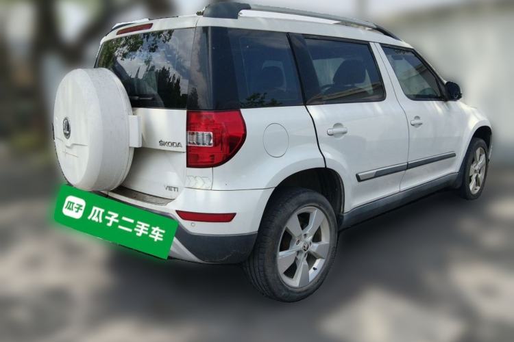 Used Skoda Yeti 2014 1.4TSI Manual Polar Edition Rear Right 45 Deg