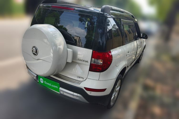 Used Skoda Yeti 2014 1.4TSI Manual Polar Edition Rear Right 45 Deg