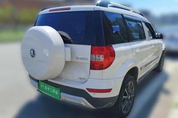 Used Skoda Yeti 2014 1.4TSI DSG All-Wheel Drive Version Rear Right 45 Deg