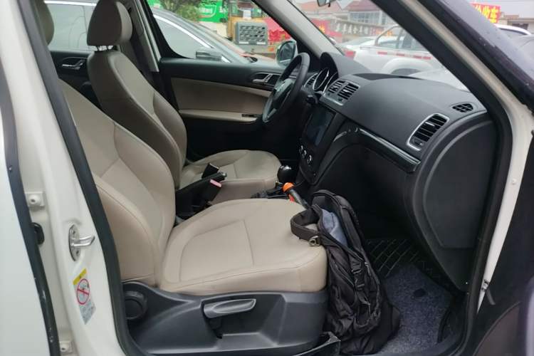 Used Skoda Yeti 2014 1.4TSI DSG Vibrant Edition Right Front Seat