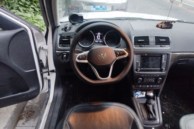 Used Skoda Yeti 2014 1.8TSI DSG All-Wheel Drive Edition Steering Wheel