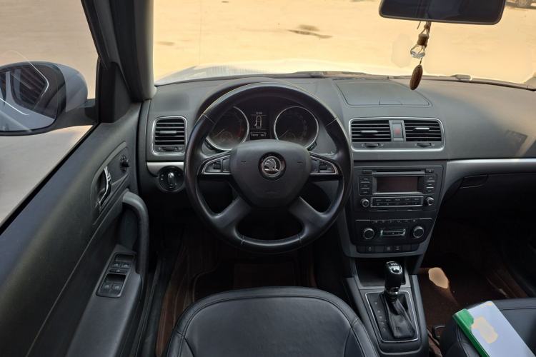 Used Skoda Yeti 2014 1.8TSI DSG Polar Edition Steering Wheel