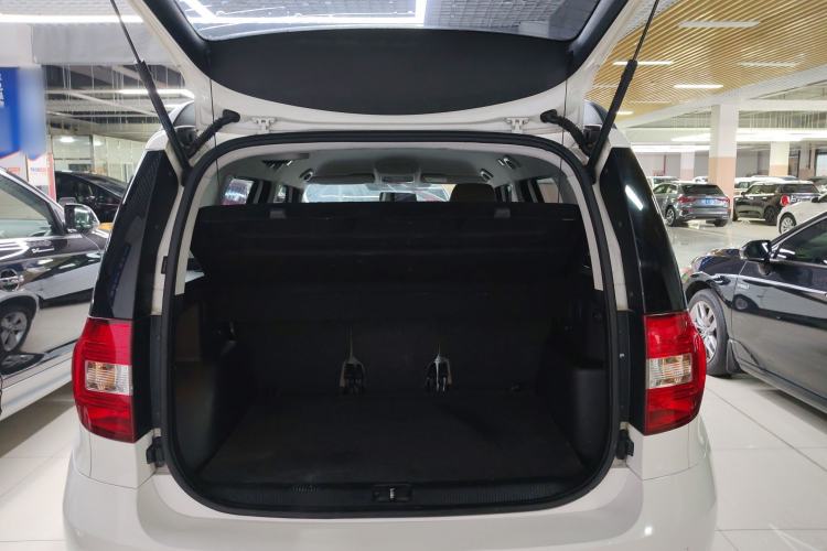 Used Skoda Yeti 2014 1.4TSI Manual Colorful Edition Trunk