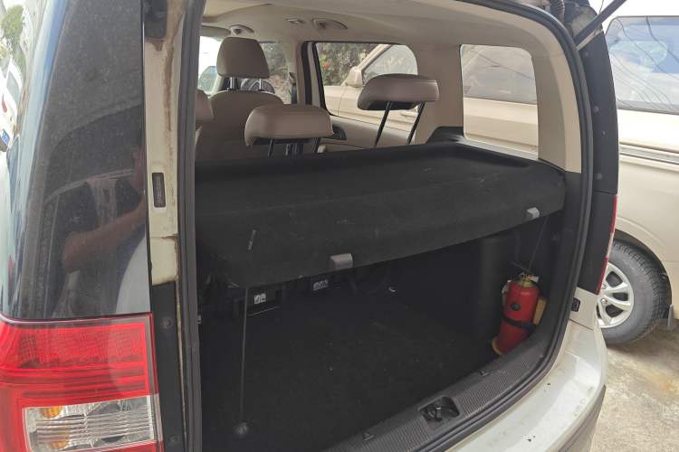 Used Skoda Yeti 2014 1.4TSI Manual Polar Edition Trunk