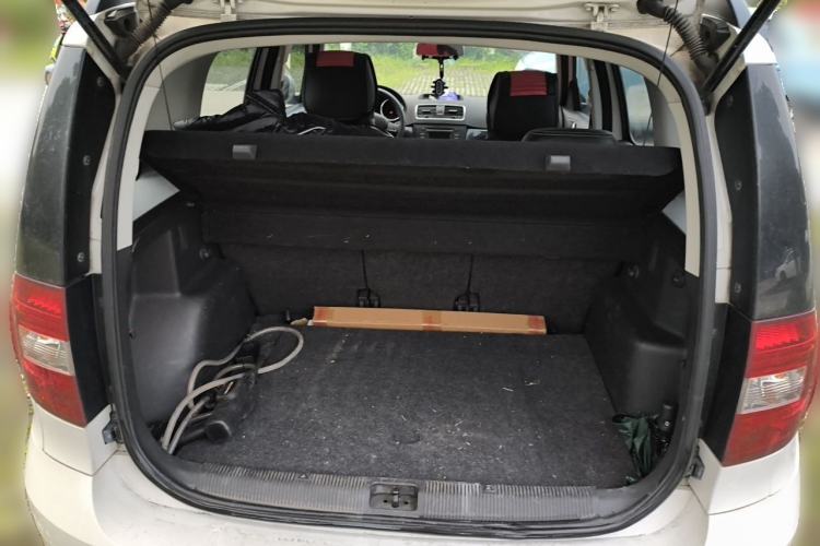 Used Skoda Yeti 2014 1.4TSI DSG Vibrant Edition Trunk