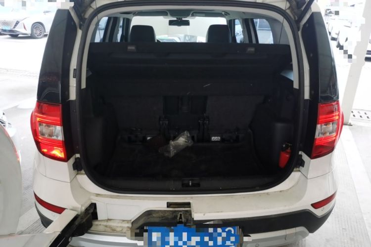 Used Skoda Yeti 2014 1.8TSI DSG All-Wheel Drive Edition Trunk