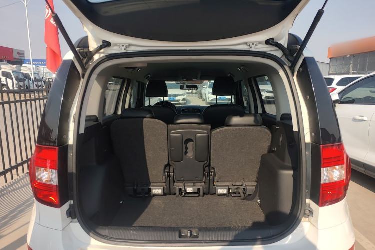 Used Skoda Yeti 2014 1.4 TSI DSG Polar Edition Trunk