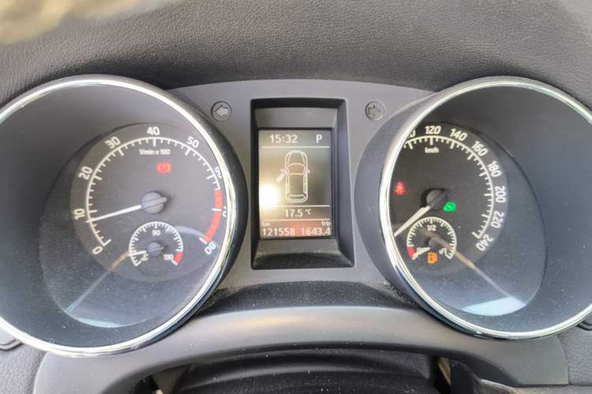 Used Skoda Yeti 2014 1.8TSI DSG All-Wheel Drive Edition Instrument Cluster
