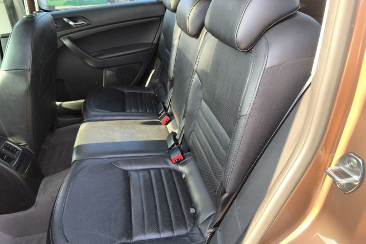 Used Skoda Yeti 2014 1.8TSI DSG All-Wheel Drive Edition Left Rear Seat