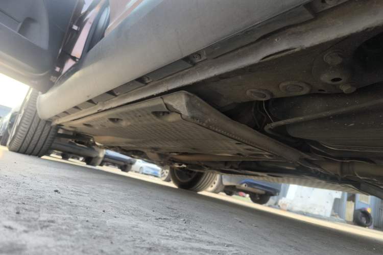 Used Skoda Yeti 2014 1.8TSI DSG All-Wheel Drive Edition Left Side Sill