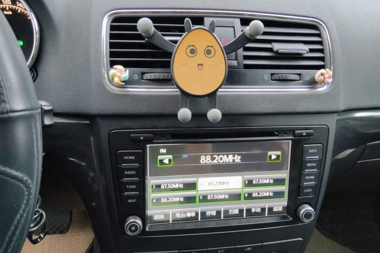 Used Skoda Yeti 2016 1.4TSI DSG Advanced Edition Audio And AC Panel