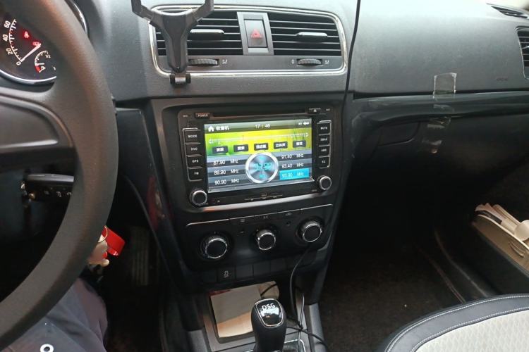 Used Skoda Yeti 2016 1.4TSI DSG Advanced Edition Audio And AC Panel