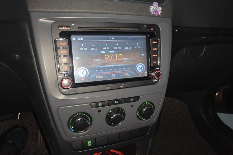 Used Skoda Yeti 2016 1.4TSI DSG Advanced Edition Audio And AC Panel