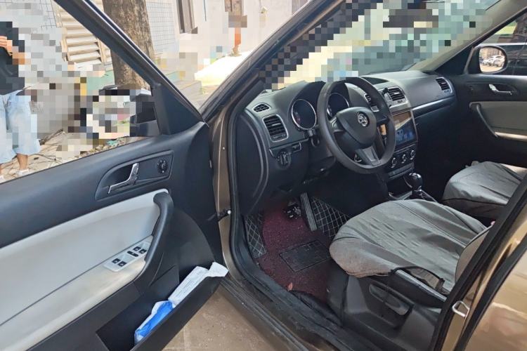 Used Skoda Yeti 2016 1.4TSI DSG Advanced Edition Driver Seat