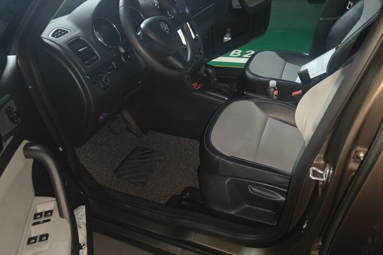Used Skoda Yeti 2016 1.4TSI DSG Advanced Edition Driver Seat