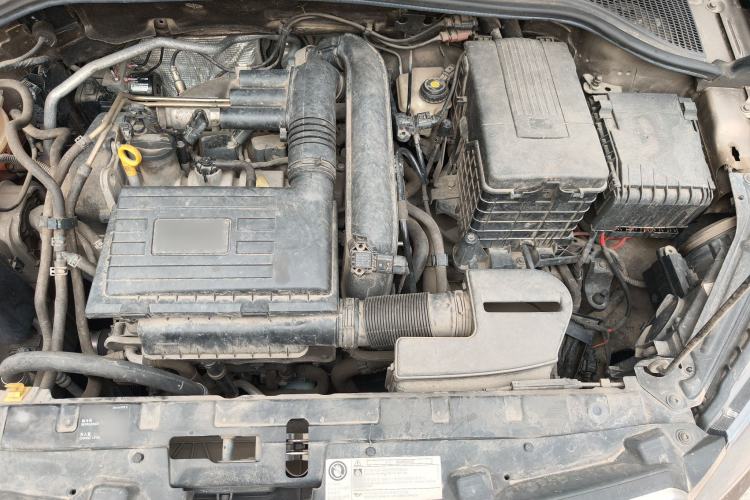 Used Skoda Yeti 2016 1.4TSI DSG Advanced Edition Engine Bay