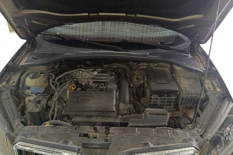 Used Skoda Yeti 2016 1.4TSI DSG Advanced Edition Engine Bay