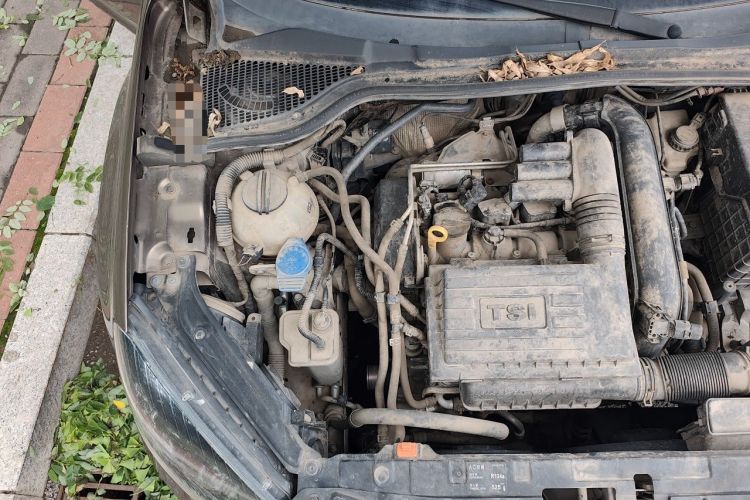 Used Skoda Yeti 2016 1.4TSI DSG Advanced Edition Engine Bay Right