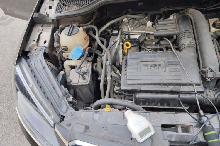 Used Skoda Yeti 2016 1.4TSI DSG Advanced Edition Engine Bay Right