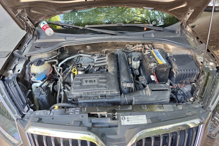 Used Skoda Yeti 2016 1.4TSI Manual Entry-Level Model Engine Bay