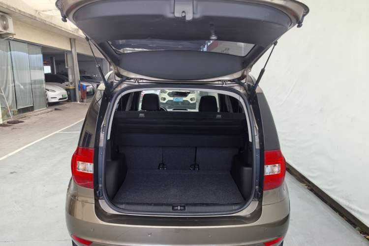 Used Skoda Yeti 2016 1.4TSI DSG Advanced Edition Exterior 11