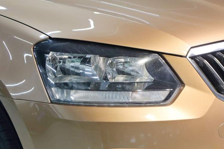 Used Skoda Yeti 2016 1.4TSI DSG Advanced Edition Exterior 3