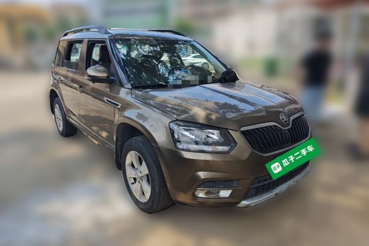 Used Skoda Yeti 2016 1.4TSI DSG Advanced Edition Front Right 45 Deg