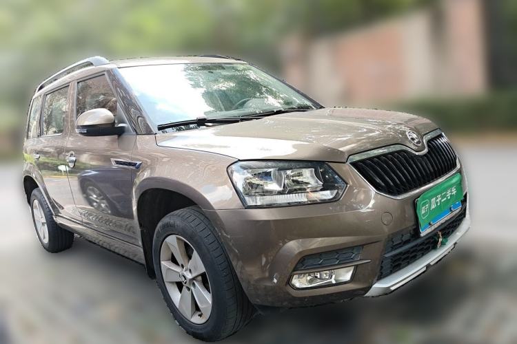 Used Skoda Yeti 2016 1.4TSI DSG Advanced Edition Front Right 45 Deg