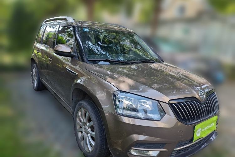 Used Skoda Yeti 2016 1.4TSI DSG Style Edition Front Right 45 Deg