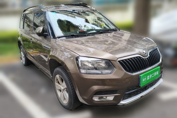 Used Skoda Yeti 2016 1.4TSI DSG Advanced Edition Front Right 45 Deg