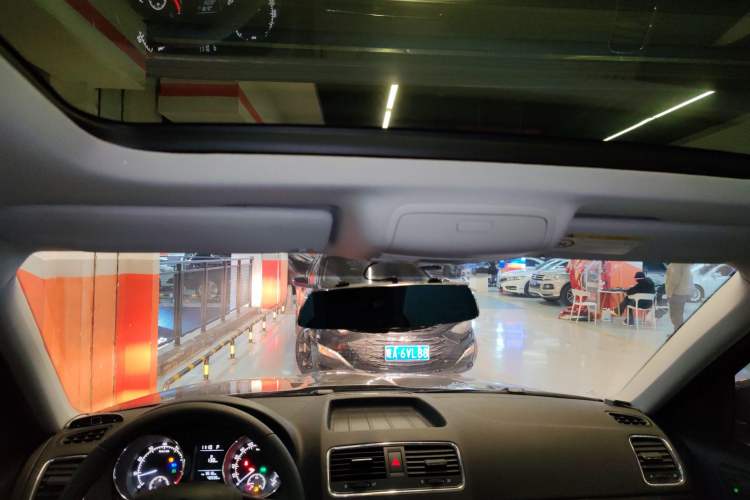 Used Skoda Yeti 2016 1.4TSI DSG Advanced Edition Headliner