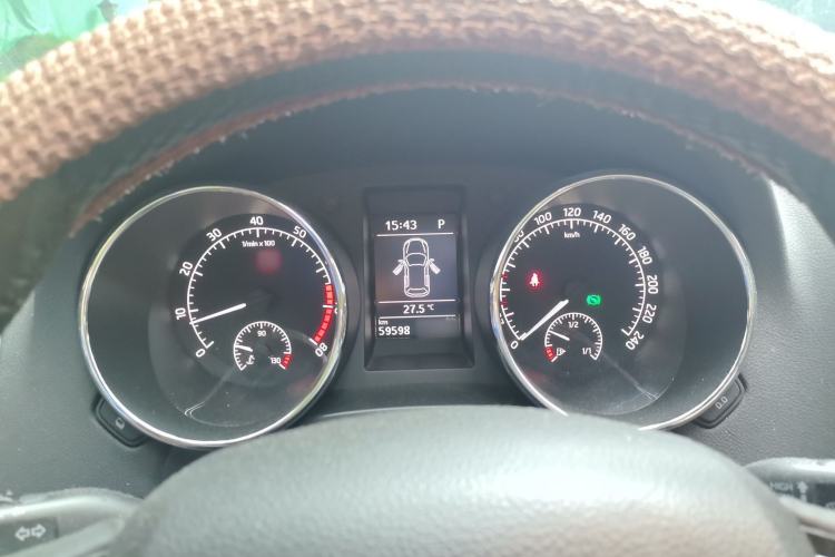 Used Skoda Yeti 2016 1.4TSI DSG Prestige Edition Instrument Cluster