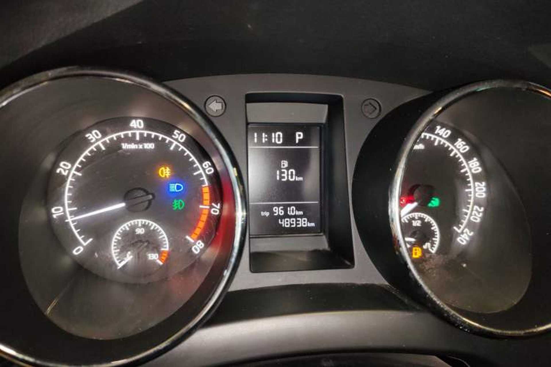 Used Skoda Yeti 2016 1.4TSI DSG Advanced Edition Instrument Cluster