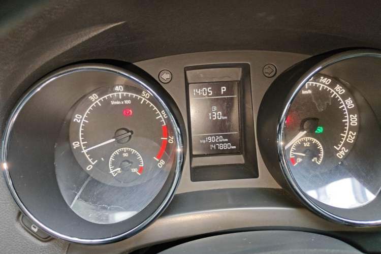 Used Skoda Yeti 2016 1.4TSI DSG Advanced Edition Instrument Cluster