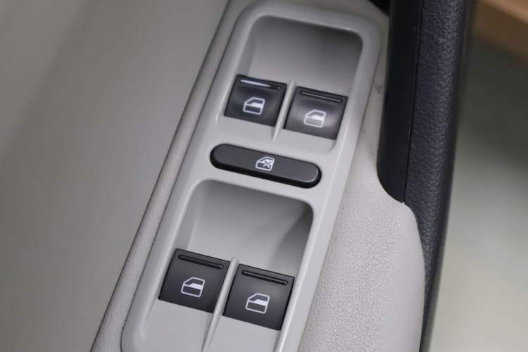 Used Skoda Yeti 2016 1.4TSI DSG Advanced Edition Interior 2